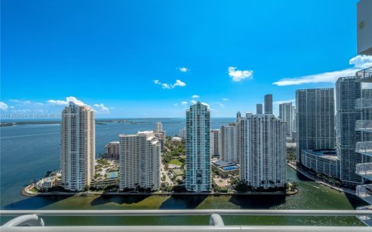 335 S Biscayne Blvd #LPH-01,  Miami, FL 33131-2360