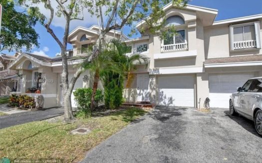2109 W Discovery Cir W #2109 Deerfield Beach, FL 33442-1005