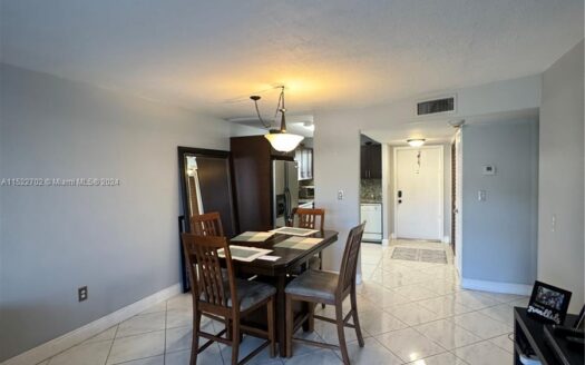 2811 N Pine Island Rd #109,  Sunrise, FL 33322-2367