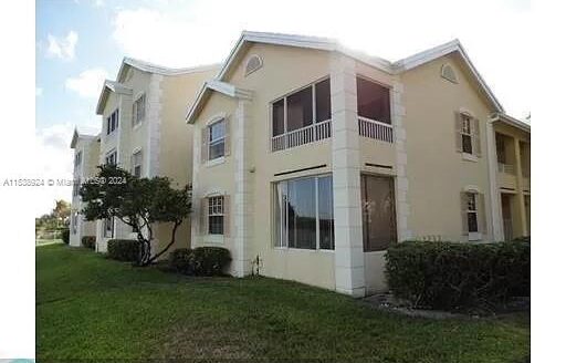 2831 N Oakland Forest Dr #106,  Oakland Park, FL 33309-6481