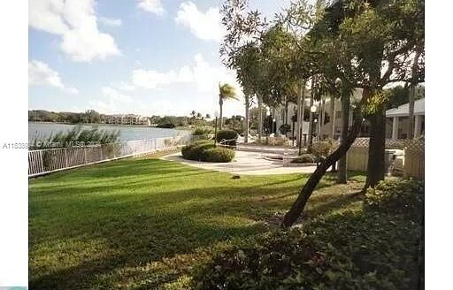 2831 N Oakland Forest Dr #106,  Oakland Park, FL 33309-6481