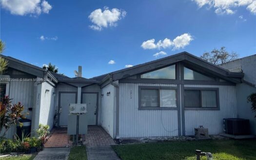 1724 NW 73rd Ave #57 Plantation, FL 33313-4421