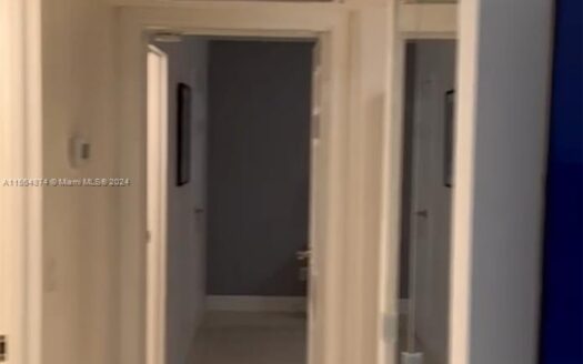 200 172nd St #217,  Sunny Isles Beach, FL 33160-3415