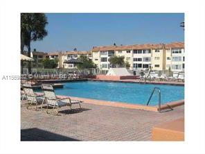 8220 Sunrise Lakes Blvd #206,  Sunrise, FL 33322-1504