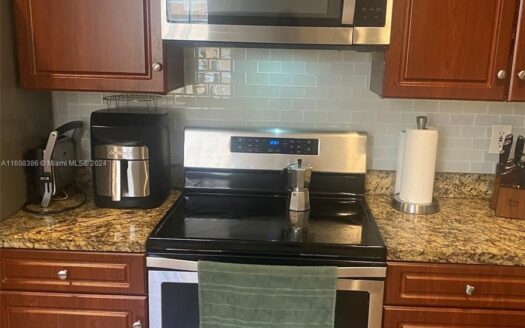 1360 Veracruz Ln #2-8,  Weston, FL 33327-1729