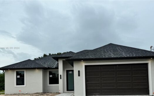 2003 E 15t St #N/A,  Lehigh Acres, FL 33972