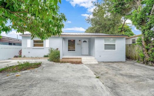 3010 NW 95th Ter Miami, FL 33147