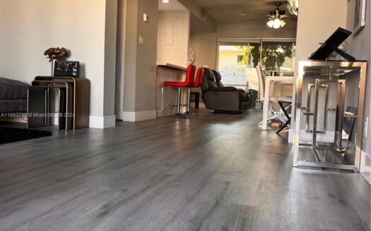 1523 NW 80th Ave #I,  Margate, FL 33063-2984