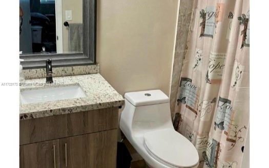 8285 Sunrise Lakes Blvd #304,  Sunrise, FL 33322-1569