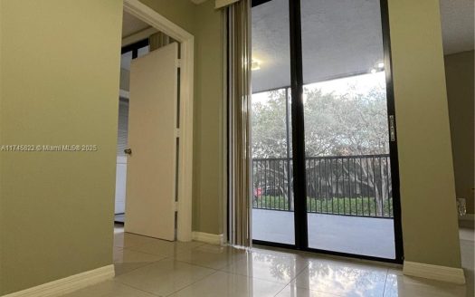 10790 NW 14th St #192 Plantation, FL 33322