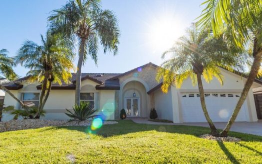 16571 SW 145th Ave, Miami, FL 33177