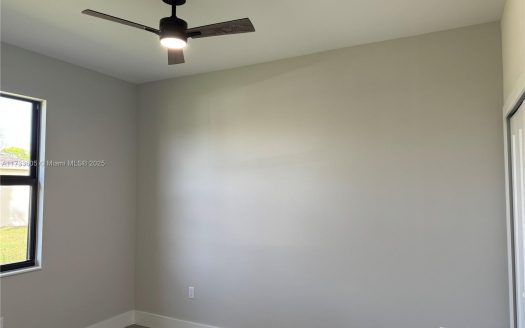 209 Ivan Ave S #209 Lehigh Acres, FL 33973