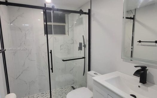 7610 Stirling Rd #101G Davie, FL 33024