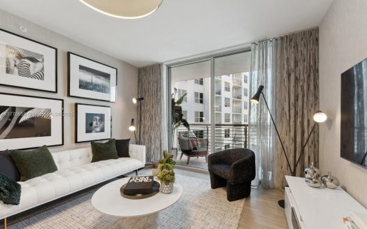 1776 Polk #405 Hollywood, FL 33020