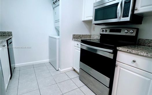 1341 SE 3rd Ave #112 Dania Beach, FL 33004