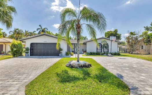 10660 NW 44 Coral Springs, FL 33065