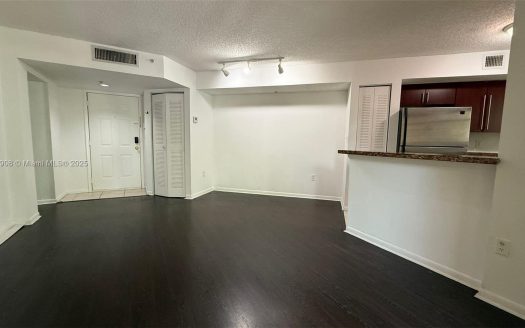 771 N Pine Island Rd #205 Plantation, FL 33324