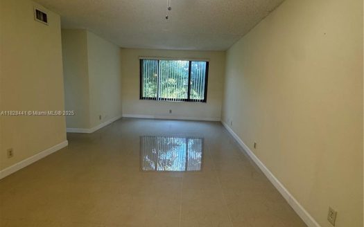 11441 NW 39th Ct #219-3 Coral Springs, FL 33065