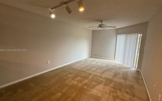 9933 Nob Hill Ln #9933 Sunrise, FL 33351