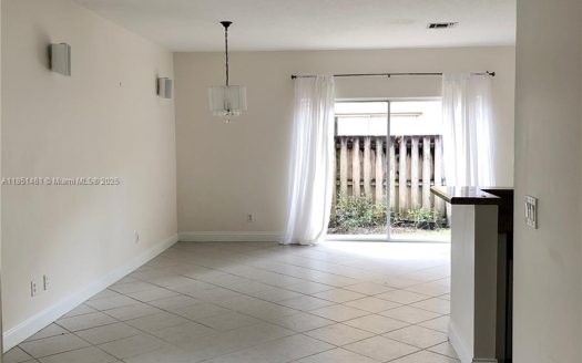 16145 Emerald Cove Rd Weston, FL 33331