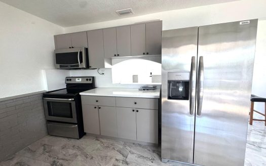 4119 SW 49th st Dania Beach, FL 33314