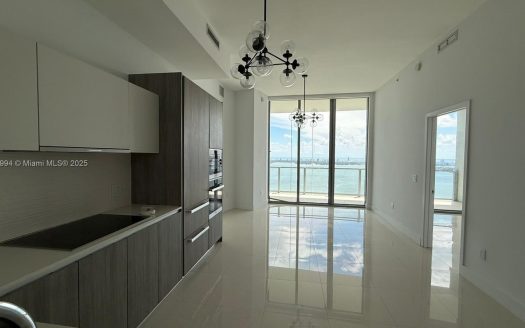2900 NE 7th Ave #LPH-4505 Miami, FL 33137