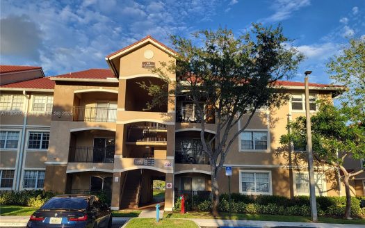 101 SW 117th Ave #7205,  Pembroke Pines, FL 33025