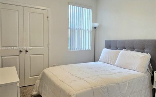 364 NW 8th Ct #364 Pompano Beach, FL 33060