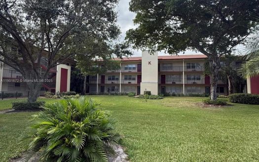 100 SW 132nd Way #205K Pembroke Pines, FL 33027
