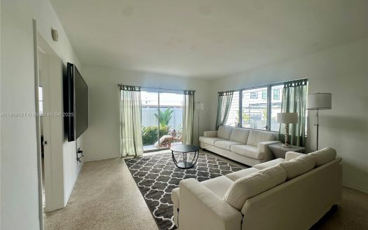 1135 101st St #3 Bay Harbor Islands, FL 33154