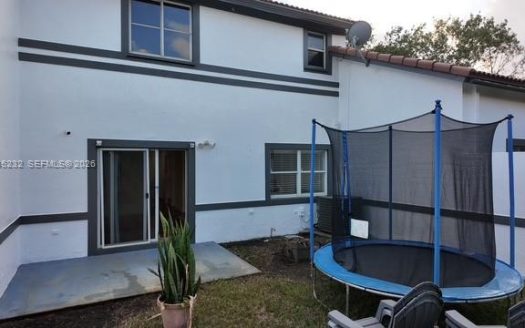 9891 NW 24th St Sunrise, FL 33322