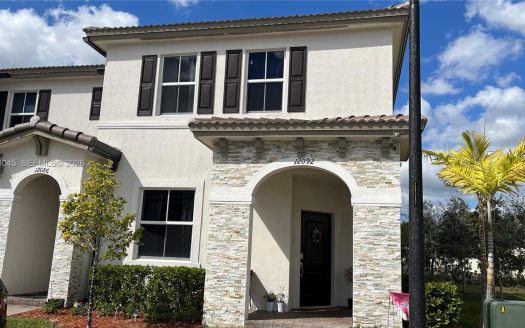 12092 NW 24th Pl Miami, FL 33167