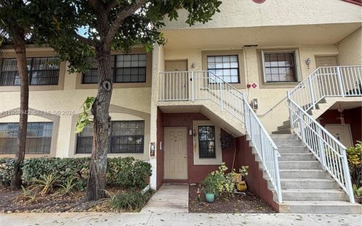 2846 Coral Springs Dr #2846 Coral Springs, FL 33065