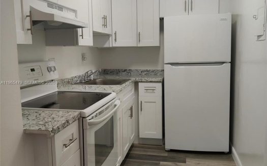 5950 NE 18th Ave #504 Fort Lauderdale, FL 33334