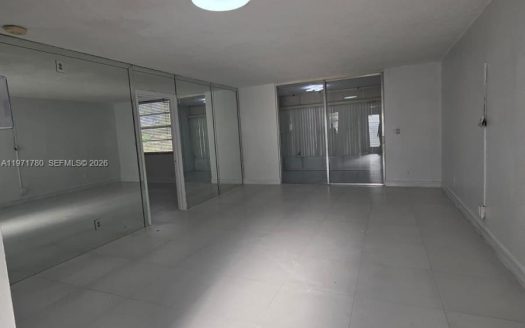 1020 NW 80th Ave #203 Margate, FL 33063-3056