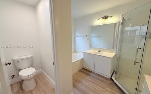 622 Carrington Ln #622 Weston, FL 33326