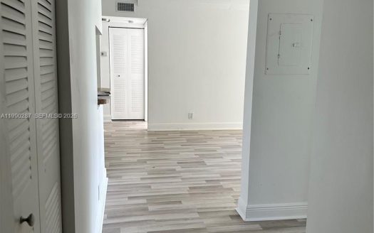 5760 Rock Island Rd #328 Tamarac, FL 33319