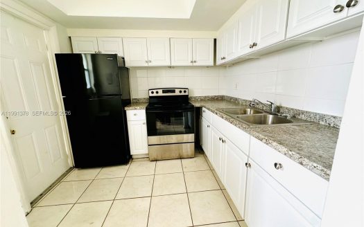 6740 Arbor Dr #204 Miramar, FL 33023