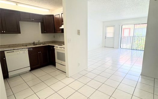 11352 Royal Palm Blvd #11352 Coral Springs, FL 33065