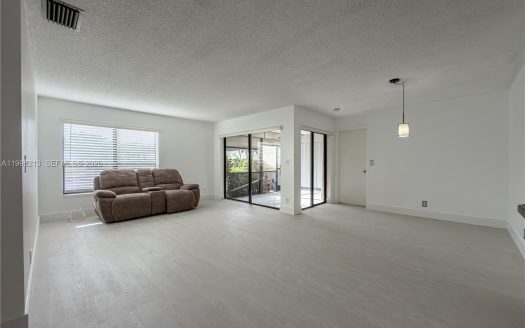 3815 NW 35th St #1540 Coconut Creek, FL 33066