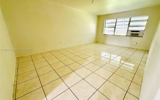 6740 Arbor Dr #204 Miramar, FL 33023