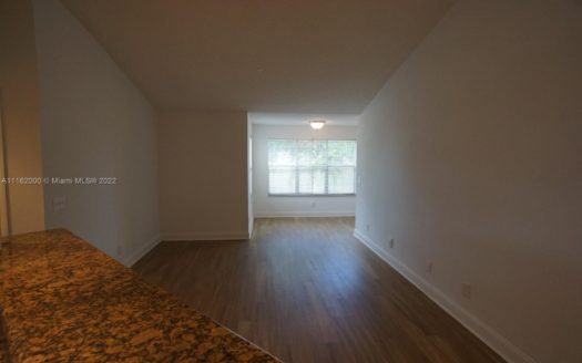 12840 Vista Isles Dr #628, Sunrise, FL 33325-1338
