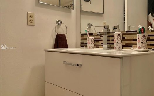 2966 Coral Springs Dr, Coral Springs, FL 33065