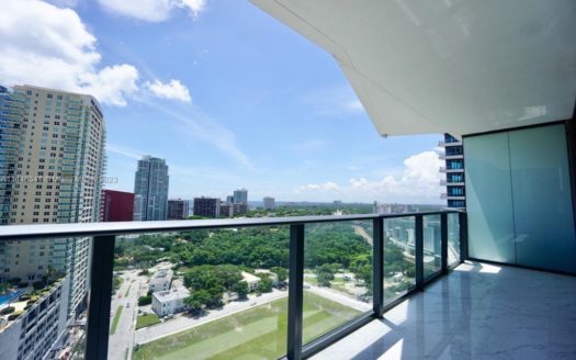 1300 S Miami Ave #2005,  Miami, FL 33130-4476