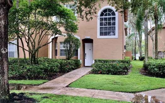 16127 Emerald Cove Rd, Weston, FL 33331