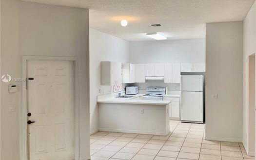 16245 Emerald Cove Rd, Weston, FL 33331