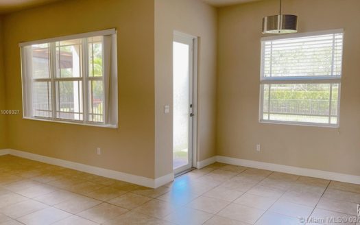 8711 Waterside Ct, Parkland, FL 33076