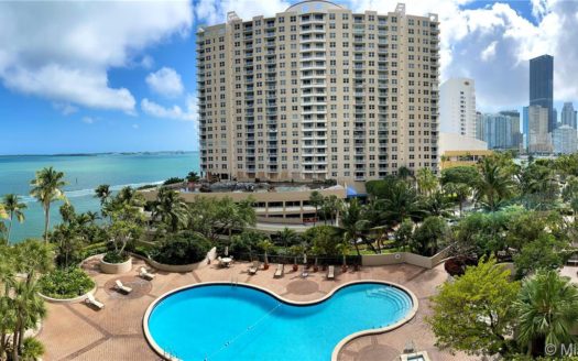520 Brickell Key Dr #A905,  Miami, FL 33131-2416