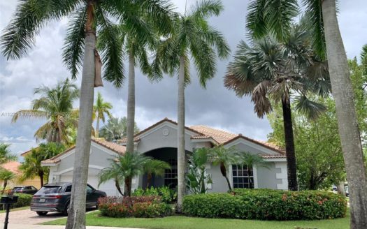 2433 Deer Creek Rd,  Weston, FL 33327-1441