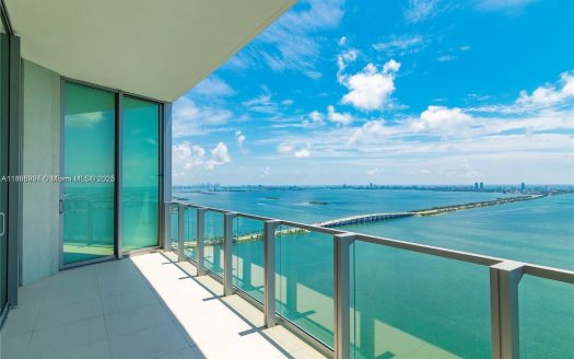 2900 NE 7th Ave #LPH-4505 Miami, FL 33137